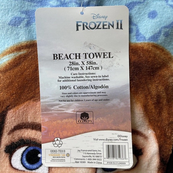 FROZEN II Beach Towel Summer Pool 28 x 58 NWT - Picture 4 of 4